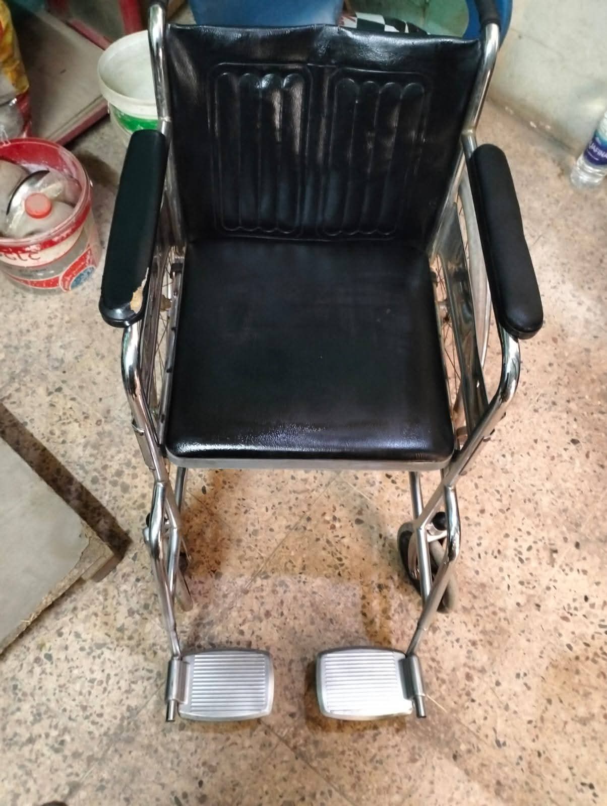 كراسي متحركه